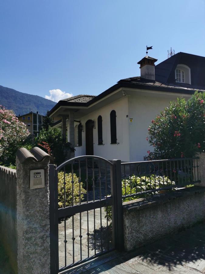Casa Vacanze - Residenza Elvezia Tirano Dış mekan fotoğraf