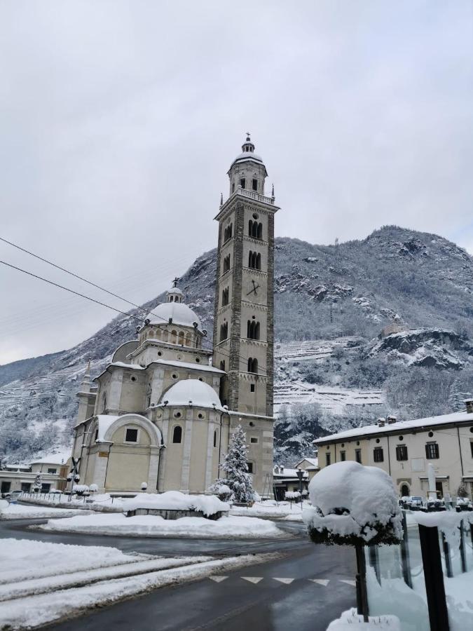 Casa Vacanze - Residenza Elvezia Tirano Dış mekan fotoğraf